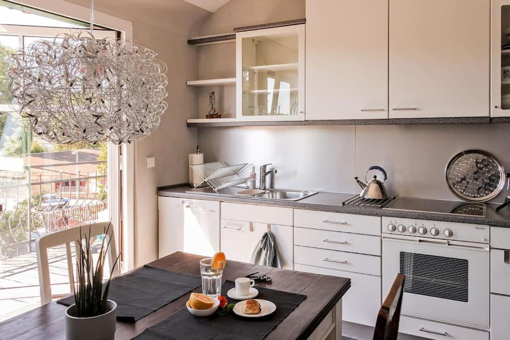Charmante, Grosszuegige Ferienwohnung Villa Fleurie Bretten Bagian luar foto
